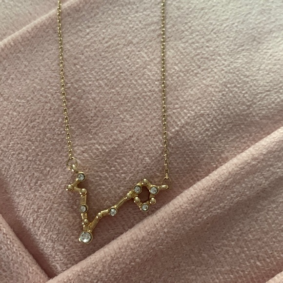 Lauren Conrad pieces necklace